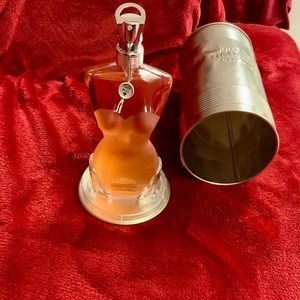 JEAN PAUL GAULTIER Classique Eau de Toilette Spray, 3.3 oz. Authentic 100%!!!❤️